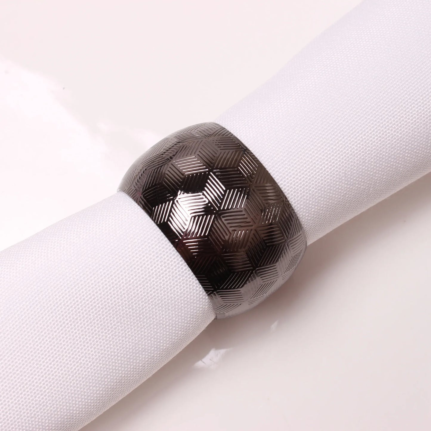Gold Metal Napkin Ring – Hotel Collection