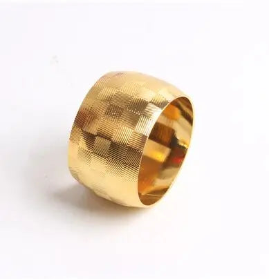Gold Metal Napkin Ring – Hotel Collection